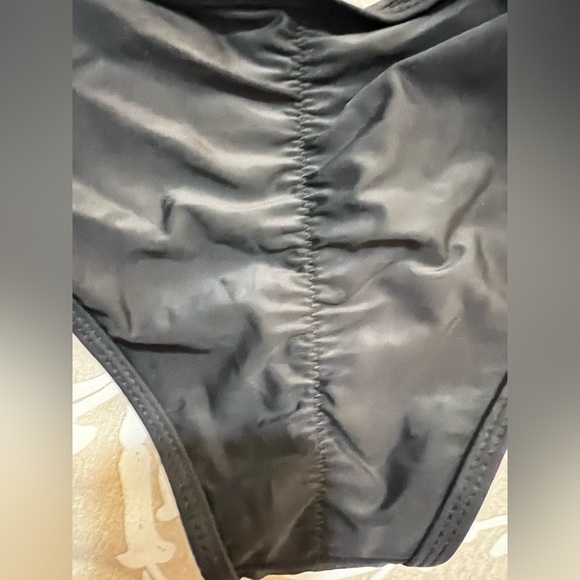 🌟NWT! Brand New Bikini!! - Picture 2 of 4